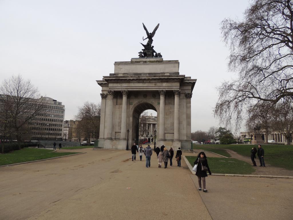 Some Arch erected by some politician who's sole contribution was to erect monuments in his honour