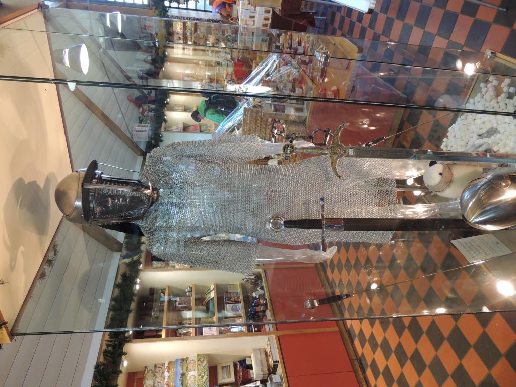 Suit of Armour in the shop
