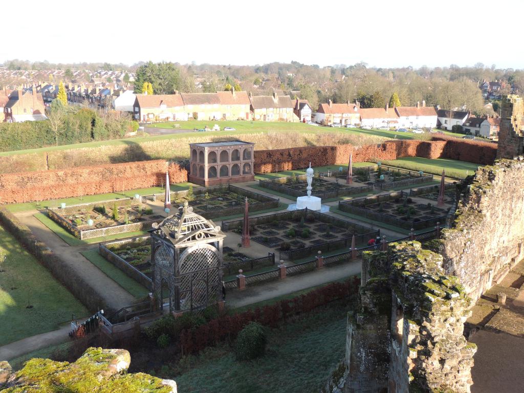 View of the Elizabethan Gardens