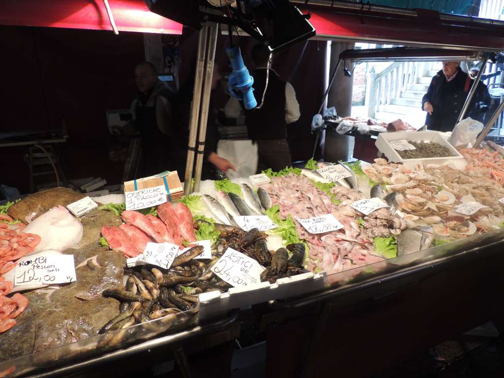 Huge variety of fresh seafood