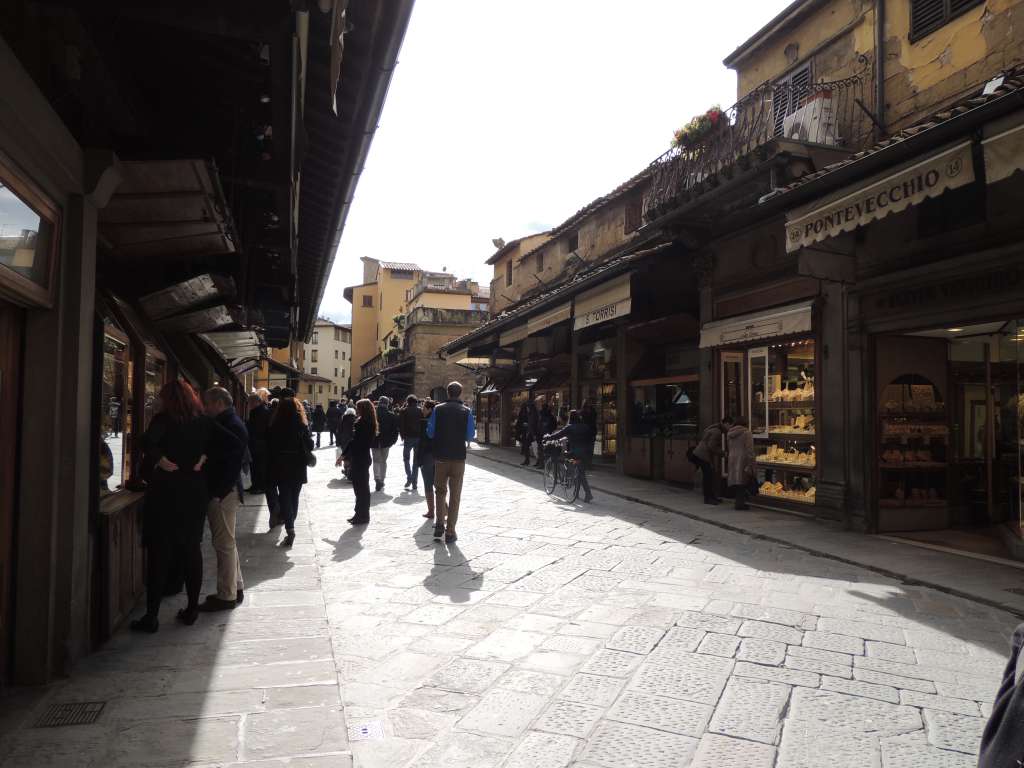 Ponte Vecchio when the sun is out...