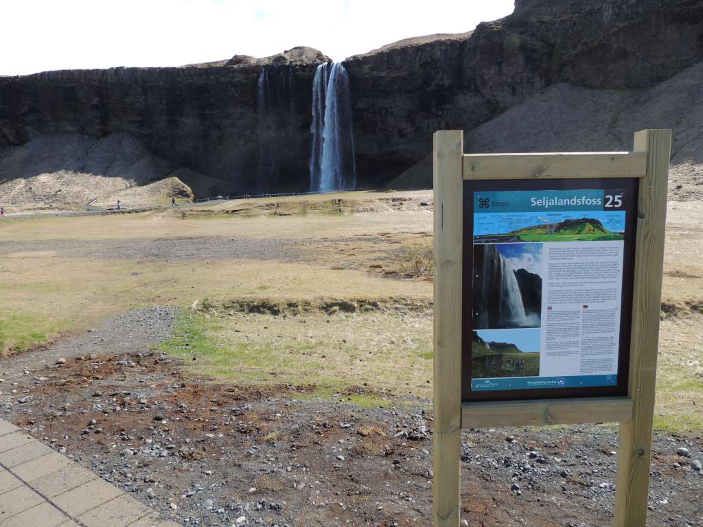 Seljalandsfoss