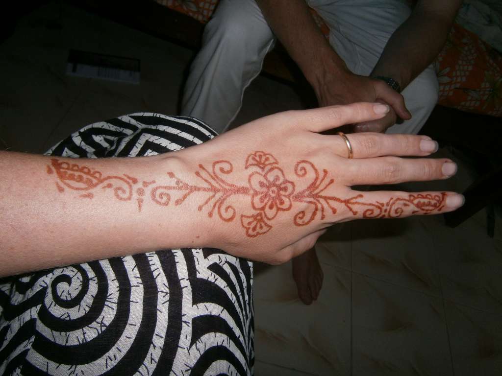 Fresh Henna