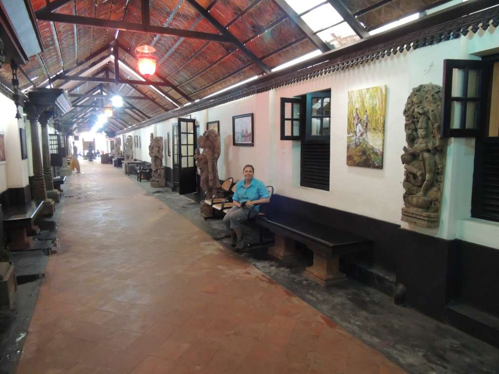 Entry hall to the Greenix village Kathakali centre