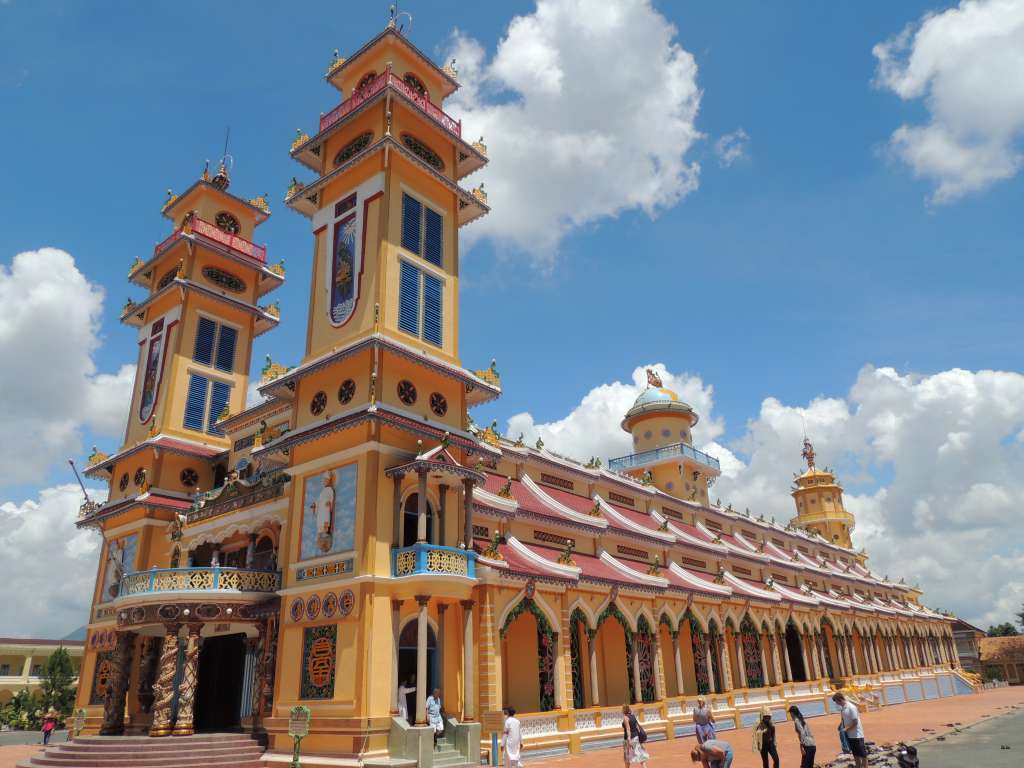 Cao Dai temple.